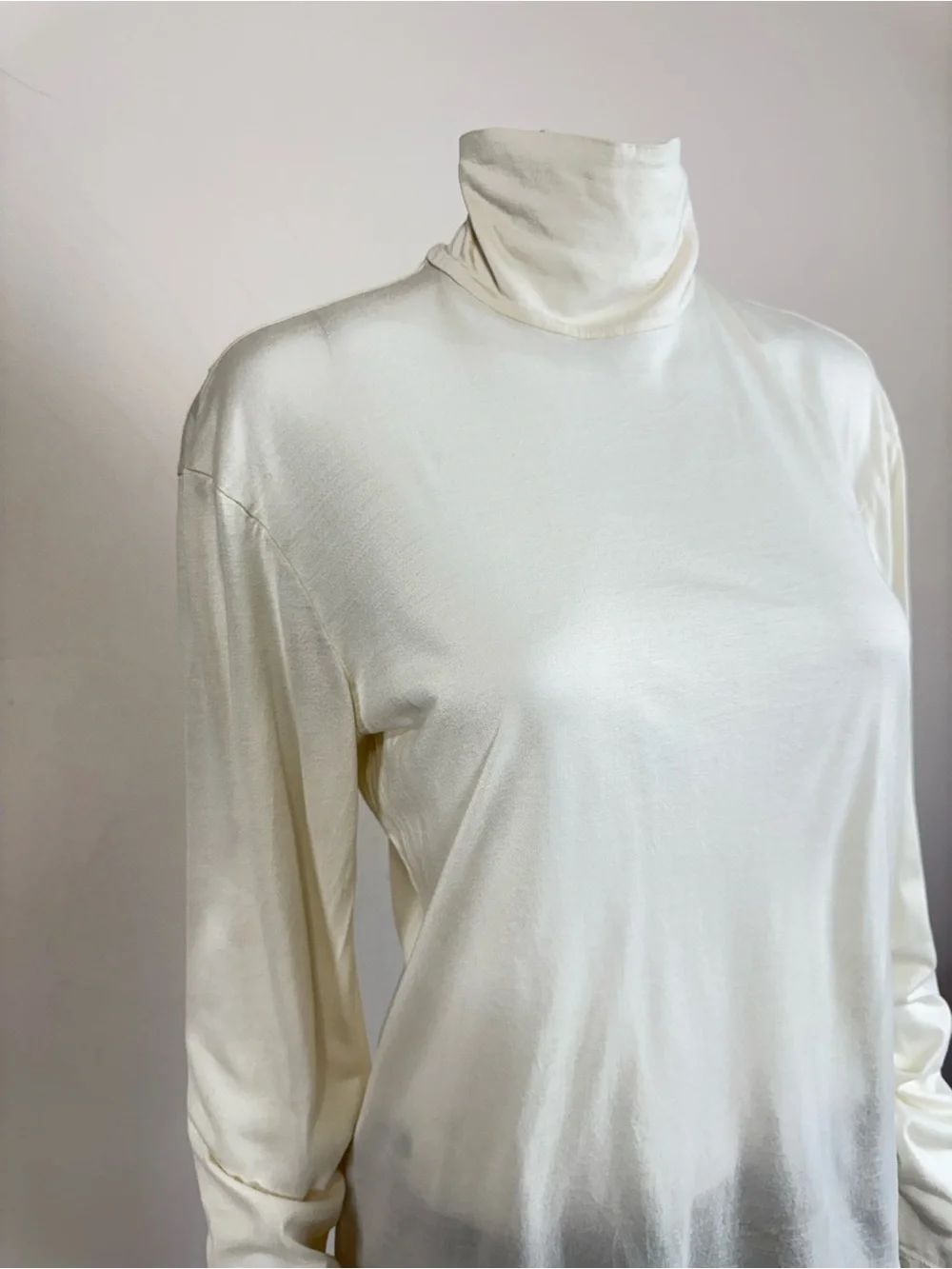 Dolce & Gabbana 100% Silk Ivory Turtleneck Long Sleeve Top IT 48